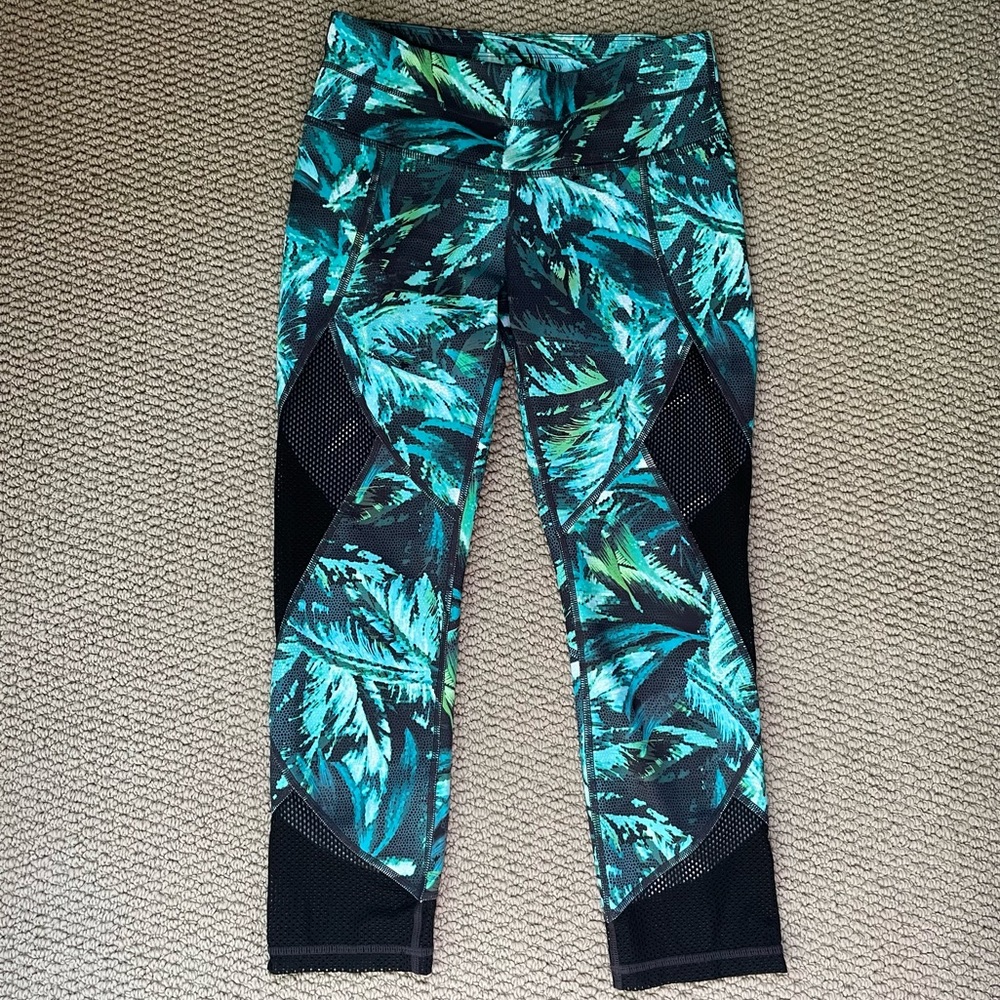 HP ❤️ Athleta Nepali Mesh Sonar Leggings